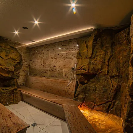 Royal Palace 5* Turčianske Teplice