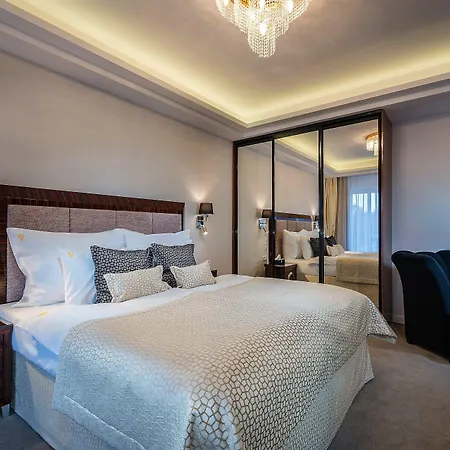 Hotel Royal Palace