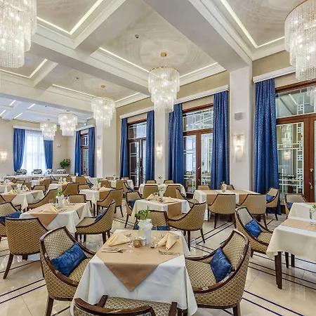 Royal Palace 5* Turcianske Teplice