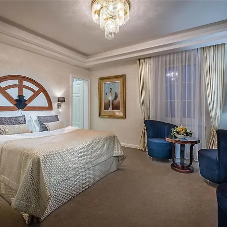 Hotel Royal Palace 5*