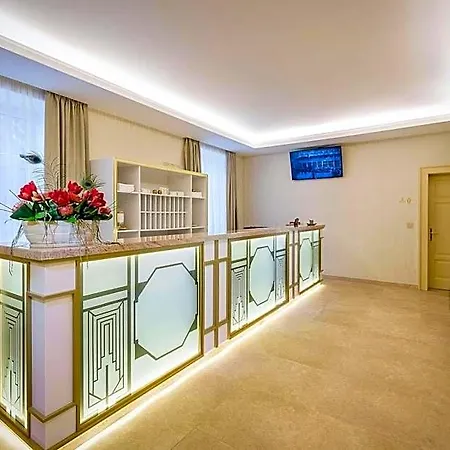 Hotel Royal Palace 5*