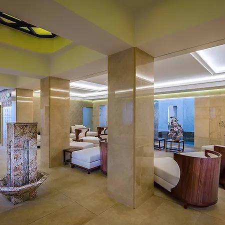 Hotel Royal Palace 5*