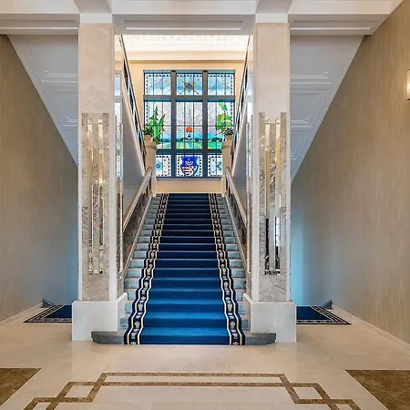 Hotel Royal Palace