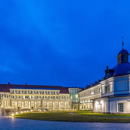 Royal Palace Hotel 5*